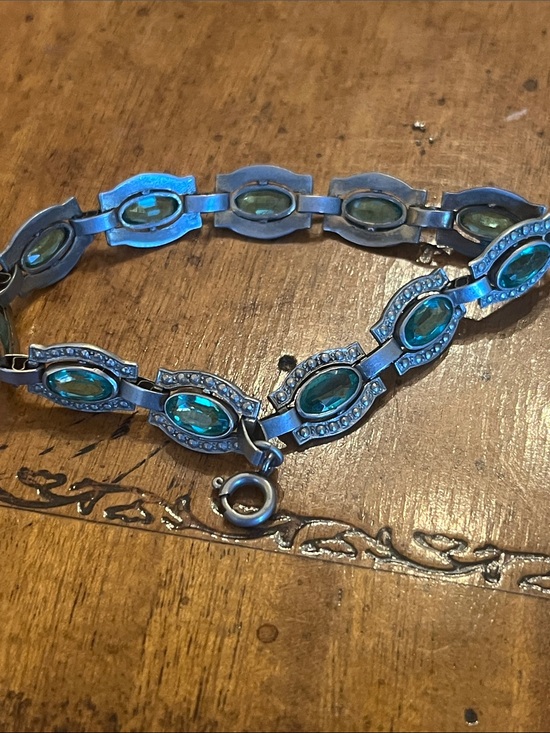 Miracle Jewelry - vintage "Miracle" hallmark Celtic link bracelet